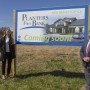 Click to enlarge image New WR Branch Groundbreaking - Regional President, Clay Corbitt and Market President, Kristina Gibbs